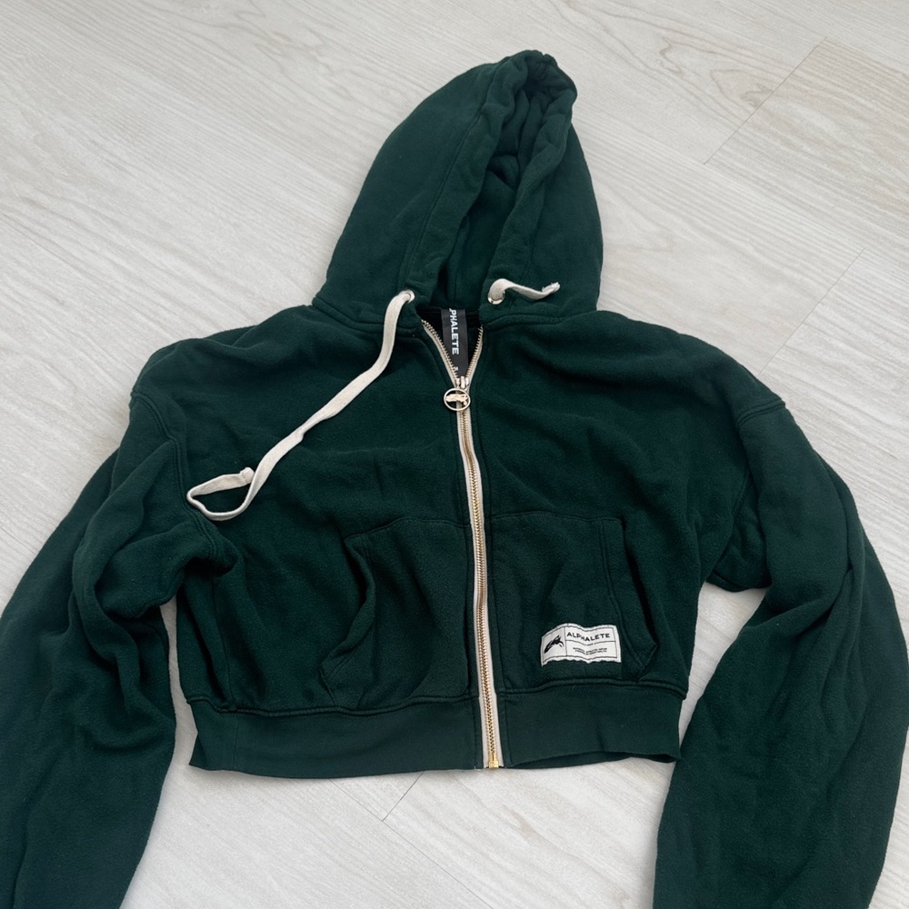 ALPHALETE  Green Cropped Hoodie with Zipper